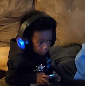 Meet your Posher, Deon